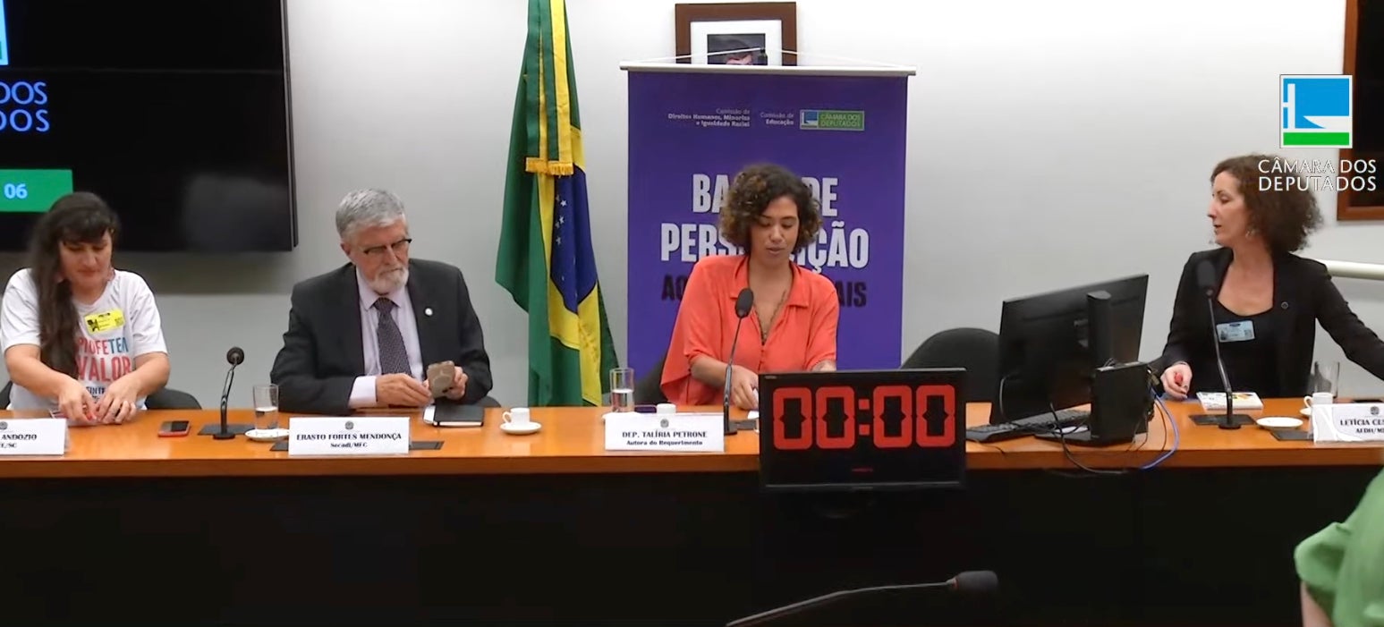 Perseguição a professores no Brasil” realizada pelas comissões de Educação e de Direitos Humanos, Minorias e Igualdade Racial da Câmara dos Deputados em 30 de outubro de 2023.