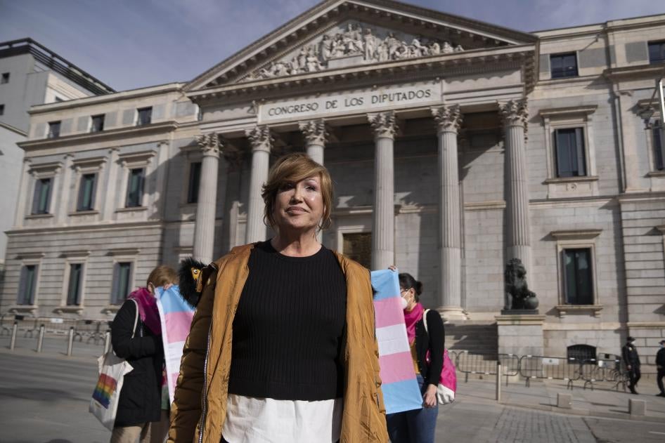 Mar Cambrollé, presidenta de la Federación Plataforma Trans, durante un acto para que se apruebe la denominada “Ley Trans” en el Congreso de los Diputados en Madrid. 