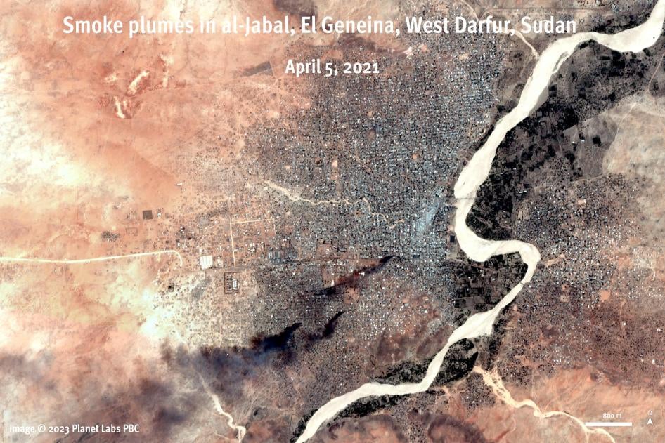 Satellite imagery captured on April 5, 2021, shows several active fires and smoke plumes over the town of El Geneina. © 2023 Planet Labs PBC. Analysis and graphics © 2023 Human Rights Watch.