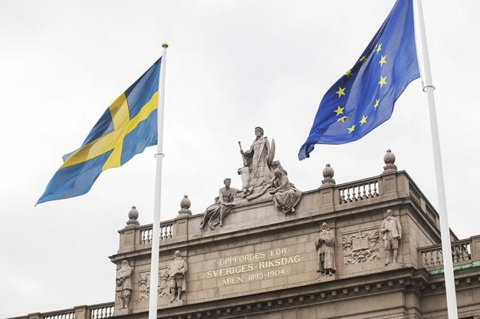 201901europe_sweden_riksdag_flag
