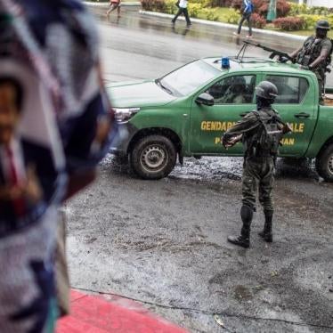 A patrol of Cameroonian gendarmes during a political rally in the Omar Bongo Square, Buea, capital of the South-West region, on October 3, 2018. © 2018 Marco Longari/AFP/Getty Images