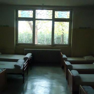 A room in the Veternik Institution for children and adults with disabilities where 540 persons, including children with disabilities live. Up to eight people live in one room. © 2015 Emina Ćerimović for Human Rights Watch