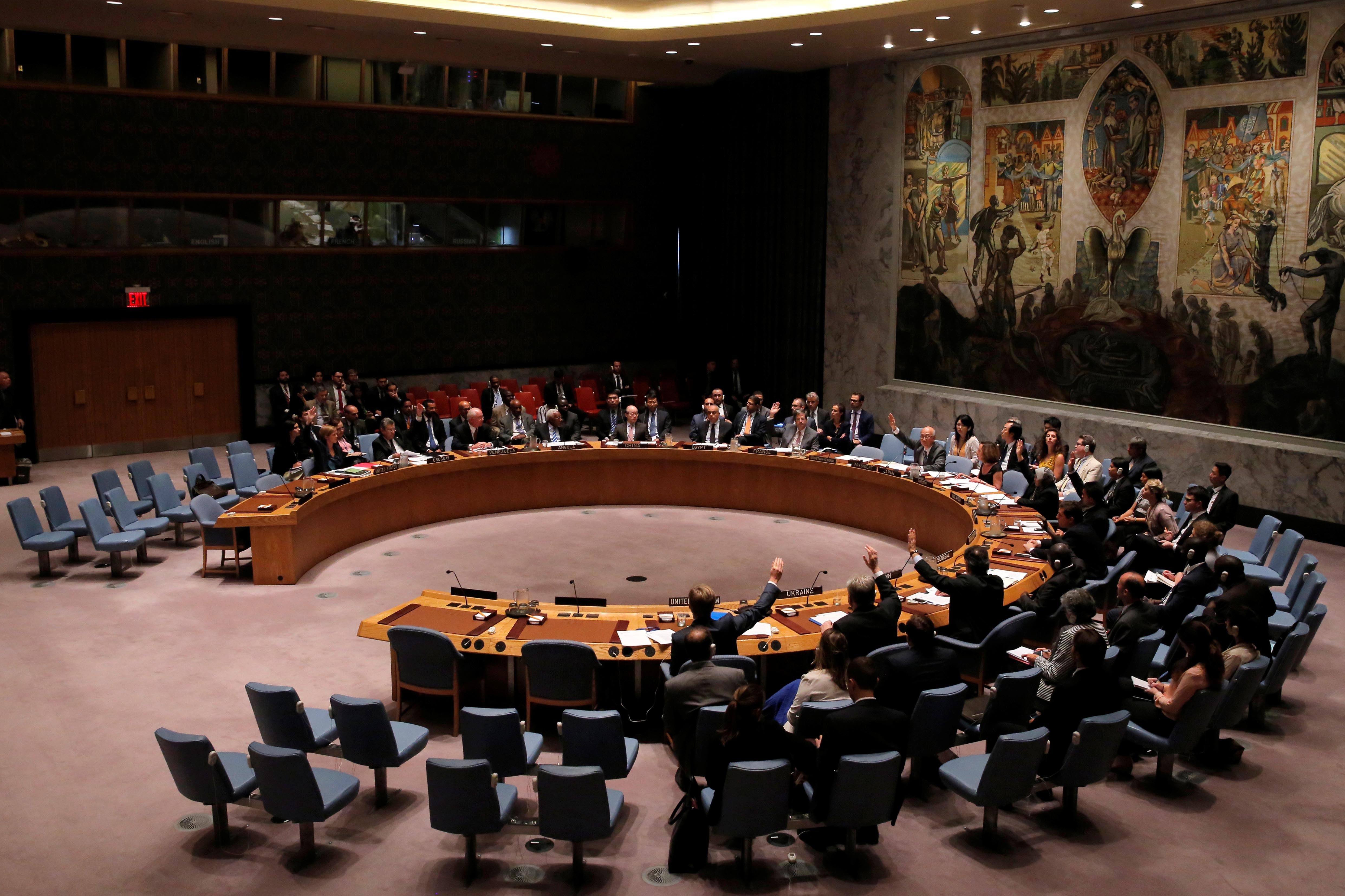 صورة من الأرشيف تُظهر اجتماعا لمجلس الأمن التابع للأمم المتحدة