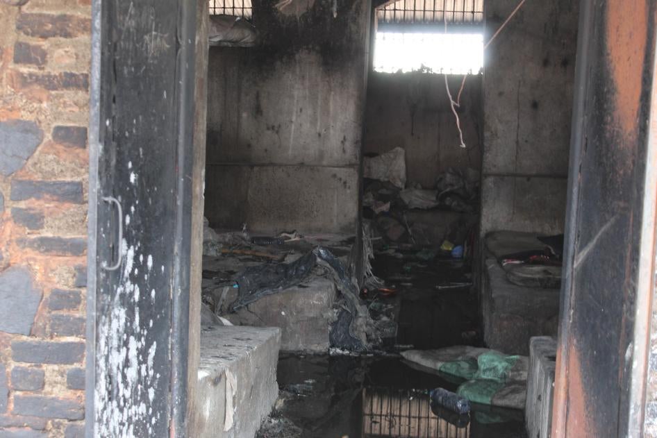 Certain blocks in the prison were destroyed by fire, where many prisoners who were unable to escape due to overcrowding, smoke inhalation, or the flames blocking their way. 