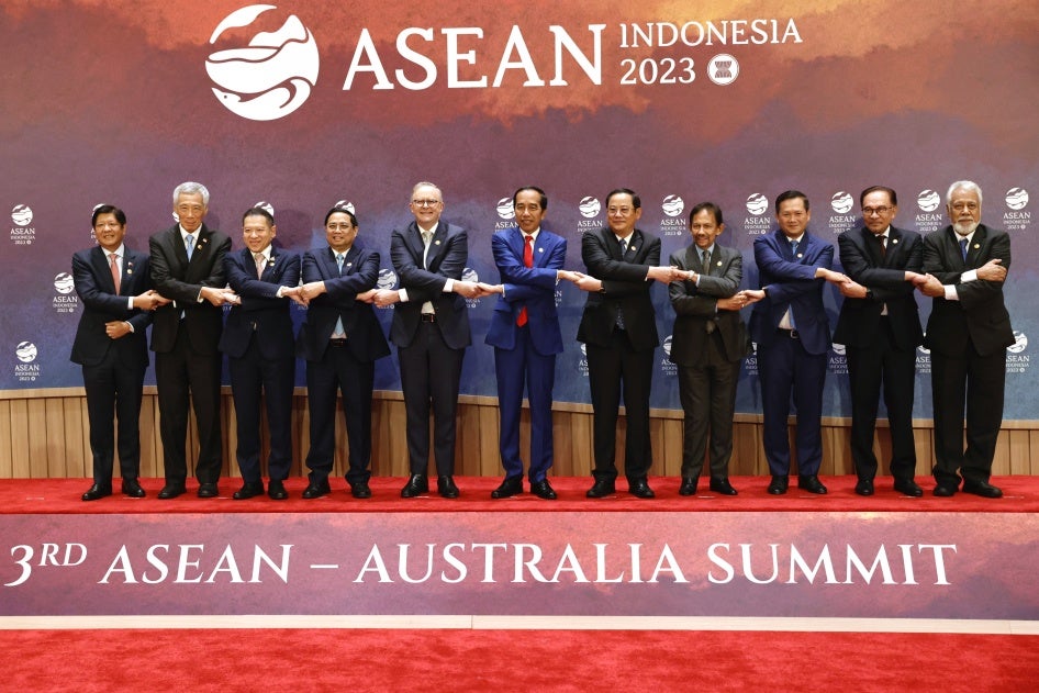 Staats- und Regierungschefs posieren für ein Foto während des Gipfeltreffens des Verbands Südostasiatischer Nationen (ASEAN) und Australiens in Jakarta, Indonesien, am 7. September 2023.