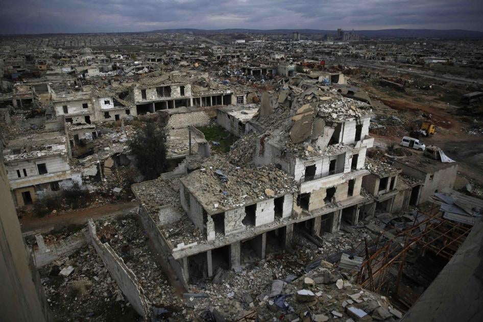 叙利亚阿勒颇市东区拉姆萨（Ramouseh）社区民宅遭爆裂性武器摧毁。